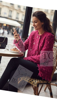 CHANEL 17PF Magenta Red Pink Fringe Trim Fantasy Tweed Jacket 40 シャネル マジェンダ レッド ピンク フリンジ トリム ファンタジー ツイード ジャケット 即発