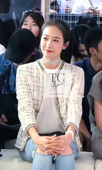 CHANEL 17S Ivory Metallic CC Buttons Collarless Tweed Jacket 34 13