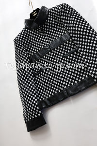 シャネル ジャケット CHANEL 17B ブラック ホワイト チェック レザー 襟 ツイード ラムスキン スタンドカラー 34
