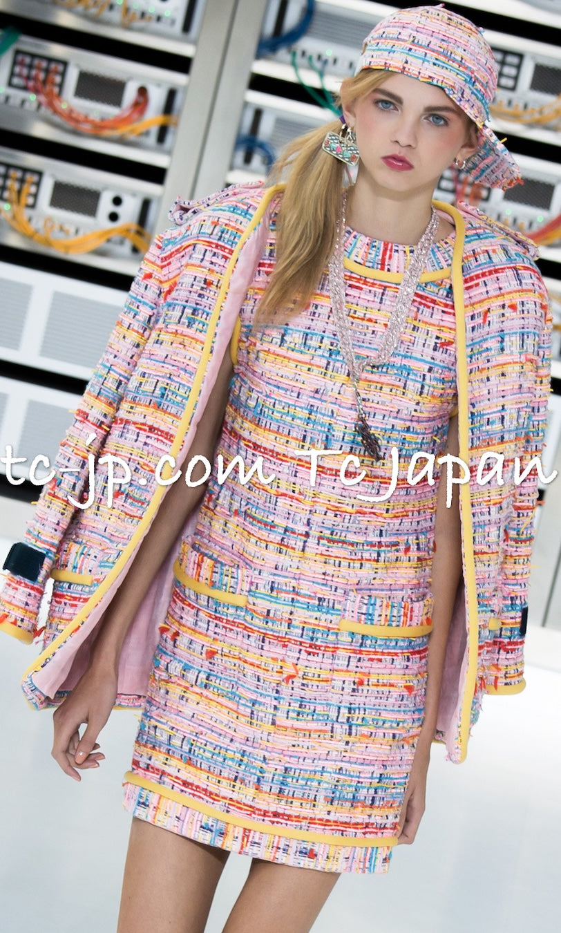 CHANEL 17S Pink Yellow Multi Trim Tweed Jacket 36 38 シャネル ピンク イエロー マルチカラー トリム ツイード ジャケット - TC JAPAN
