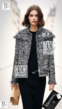 CHANEL 04A Black Choco Le Makeup de Tweed Jacket 34 36 シャネル ブラック チョコ メイクアップ ワッペン ウール ツイード ジャケット 即発