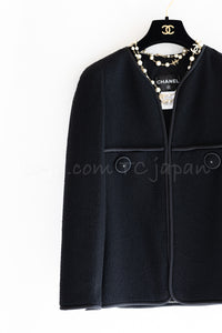 CHANEL 15B Black Wool Piping Collarless Jacket 34 36 38 シャネル ブラック ウール パイピング ノーカラー ジャケット 即発