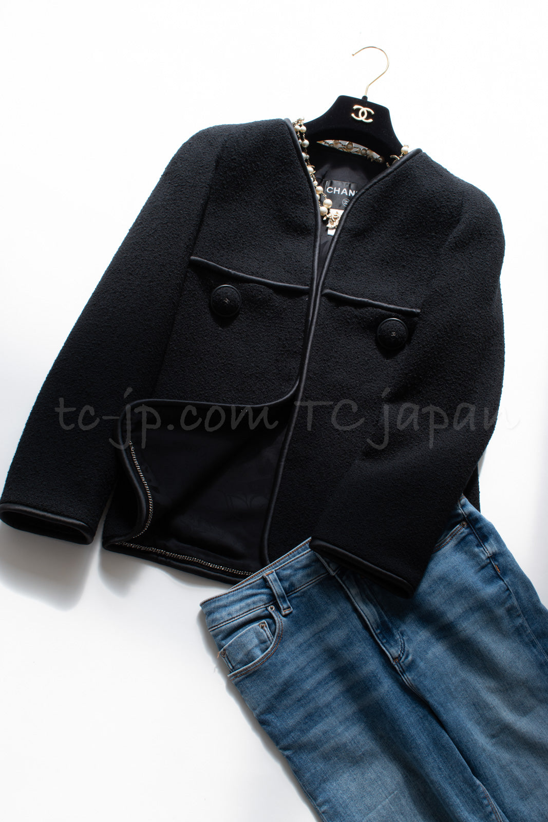 CHANEL 15B Black Wool Piping Collarless Jacket 34 36 38 シャネル ブラック ウール パイピング ノーカラー ジャケット 即発