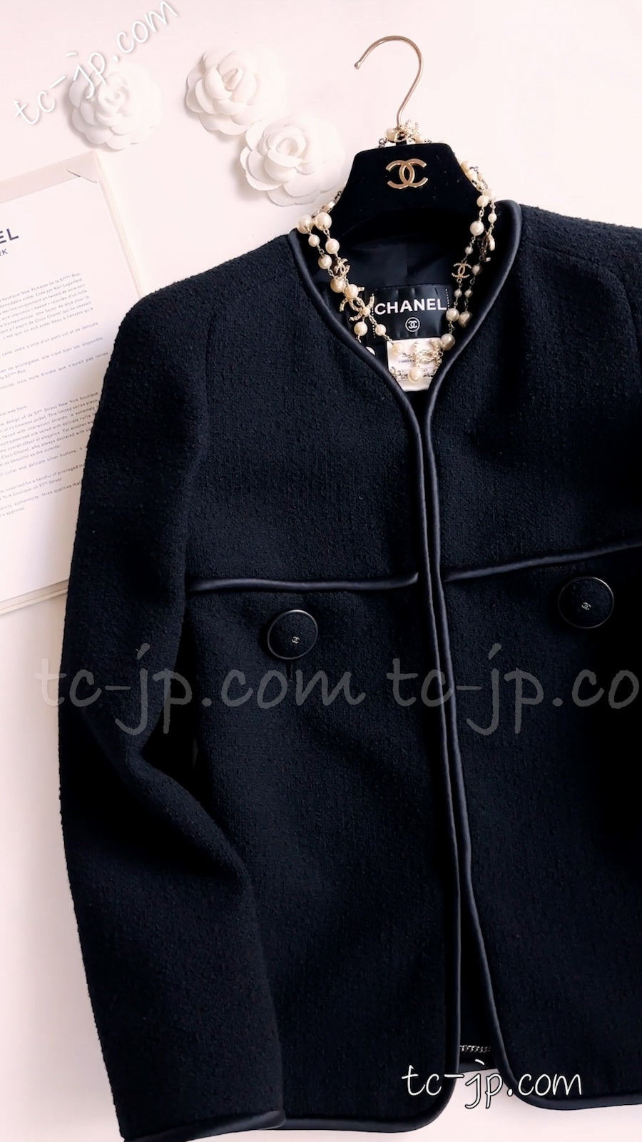 CHANEL 15B Black Wool Piping Collarless Jacket 34 36 38 シャネル ブラック ウール パイピング ノーカラー ジャケット 即発