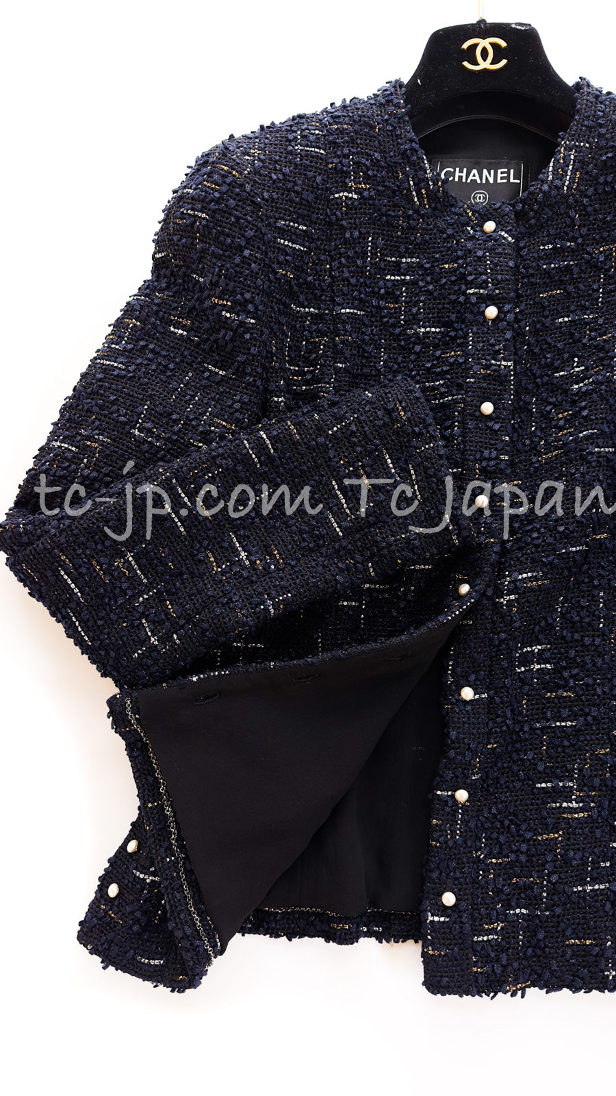 シャネル ジャケット CHANEL ブラック ネイビー メタリック パールボタン 04S Black Navy Metallic Pearl  Button Jacket – TC JAPAN