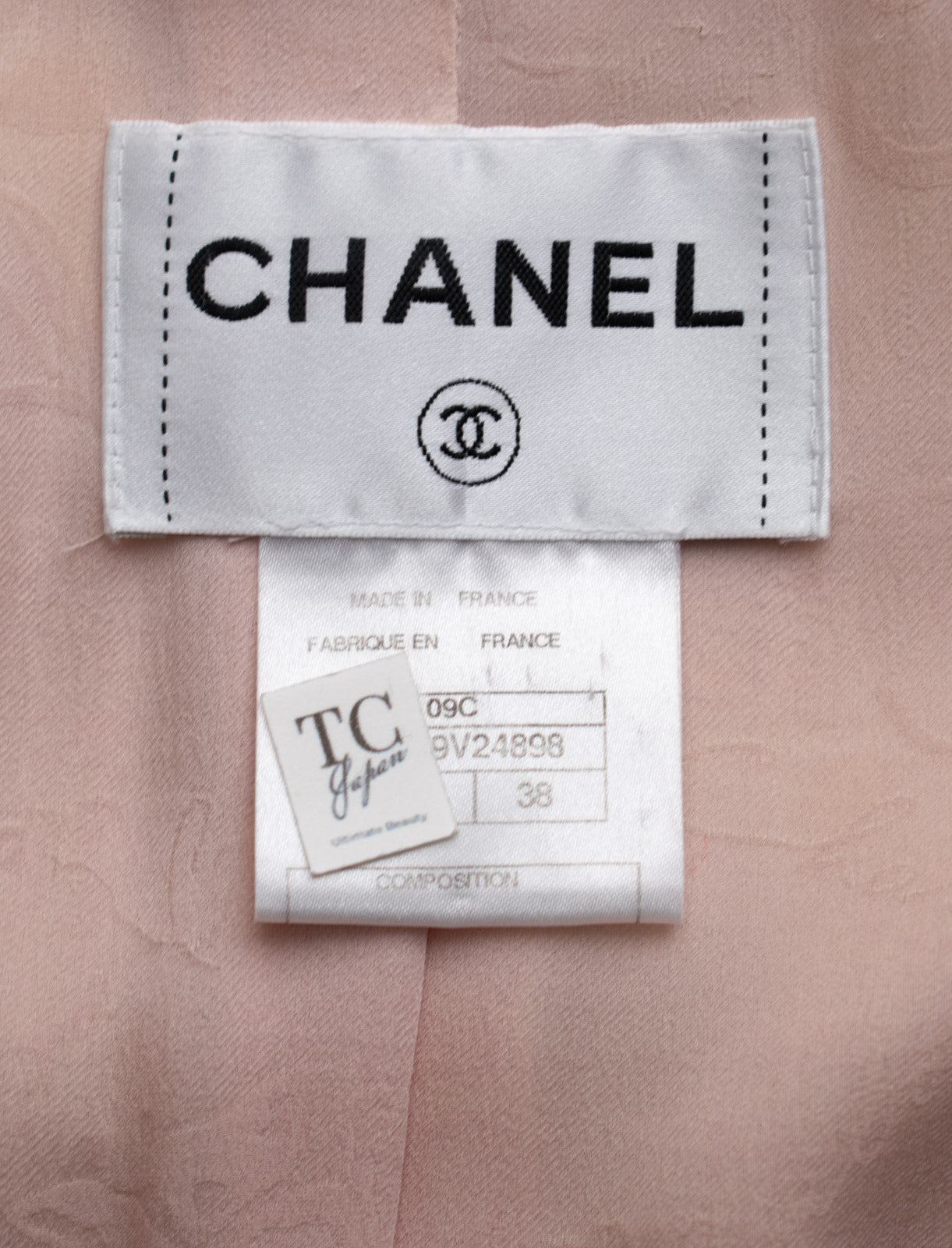 CHANEL 09C Pink Wool Silk Alpaca Silk Stand Collar Camellia Buttons Jacket 38 シャネル ピンク ウール アルパカ シルク スタンド カラー カメリア ボタン ジャケット 即発 - TC JAPAN