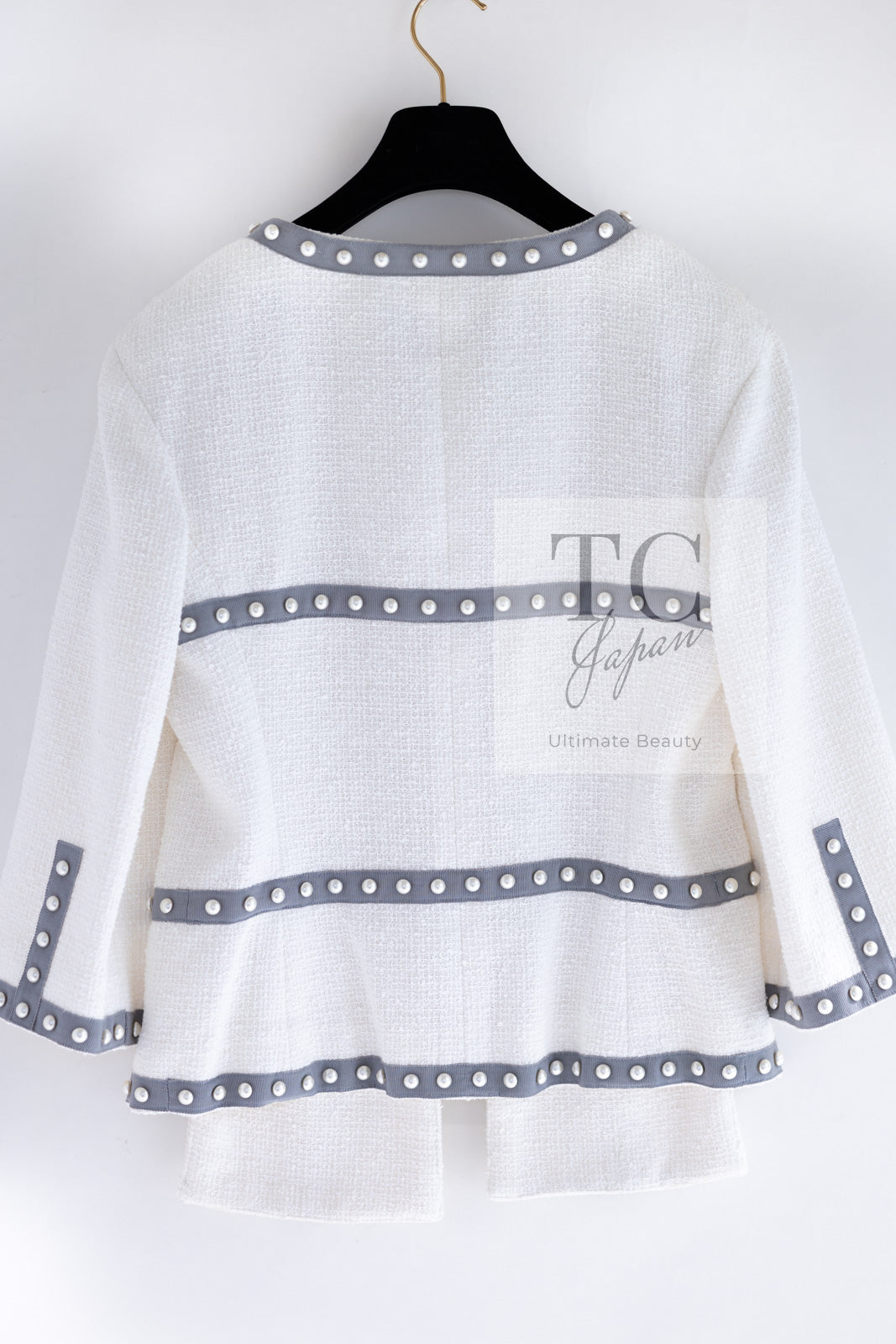 シャネル ジャケット スーツ CHANEL ホワイト グレー パール