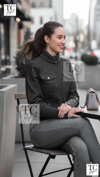 CHANEL 03A Dark Gray Cotton Denim KATE MOSS Knit Collar Front Zipper Jacket 38 シャネル ダーク グレー コットン デニム ニット 襟 フロント ジッパー ジャケット 即発