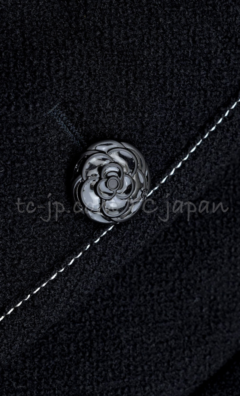 CHANEL 15A Black White Stitch Camellia Button Wool Tweed Jacket 42 シャネル ブラック ホワイト ステッチ カメリア ボタン ウール ツイード ジャケット 即発