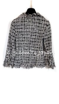 CHANEL 04S Ivory Black Fringed Tweed Cardigan Jacket 34 シャネル アイボリー ブラック フリンジ ツイード カーディガン ジャケット 即発