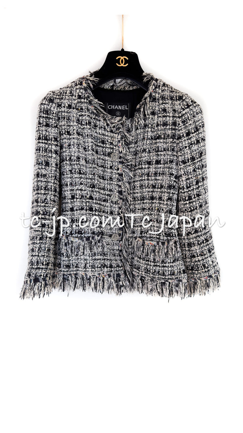 CHANEL 04S Ivory Black Fringed Tweed Cardigan Jacket 34 シャネル アイボリー ブラック フリンジ ツイード カーディガン ジャケット 即発