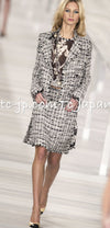 CHANEL 04S Ivory Black Fringed Tweed Cardigan Jacket 34 シャネル アイボリー ブラック フリンジ ツイード カーディガン ジャケット 即発