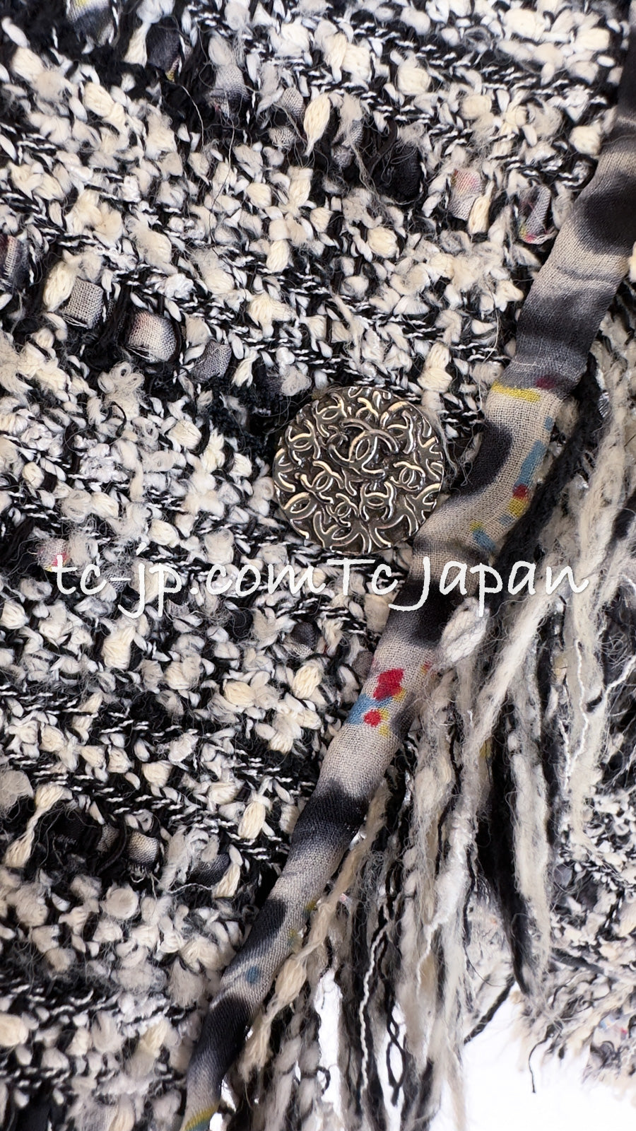 CHANEL 04S Ivory Black Fringed Tweed Cardigan Jacket 34 シャネル アイボリー ブラック フリンジ ツイード カーディガン ジャケット 即発