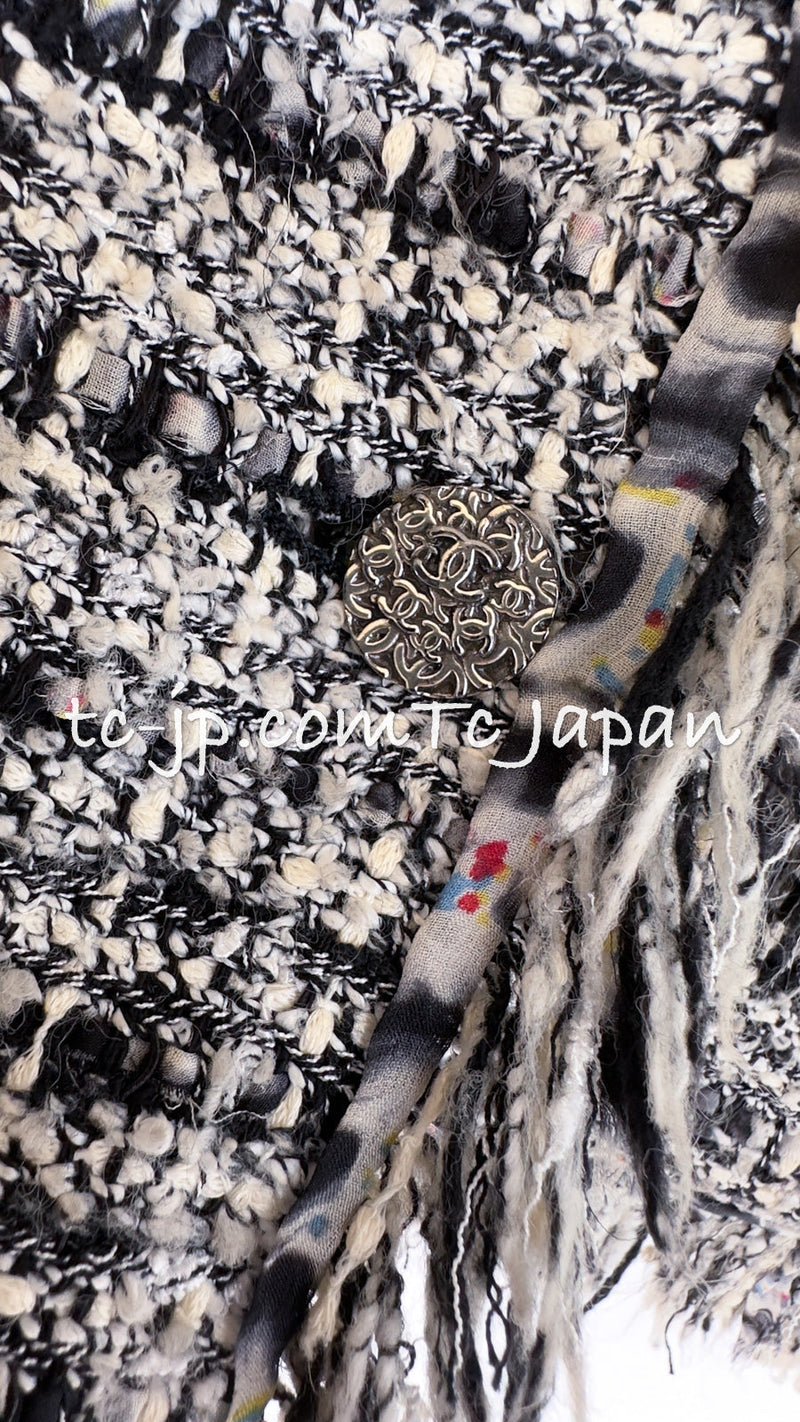 CHANEL 04S Ivory Black Fringed Tweed Cardigan Jacket 34 シャネル アイボリー ブラック フリンジ ツイード カーディガン ジャケット 即発