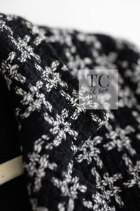 CHANEL 10S Black White Cotton Silk CC Pearl Buttons Tweed Jacket 40 シャネル ブラック ホワイト コットン シルク CC パール ココボタン ツイード ジャケット 即発