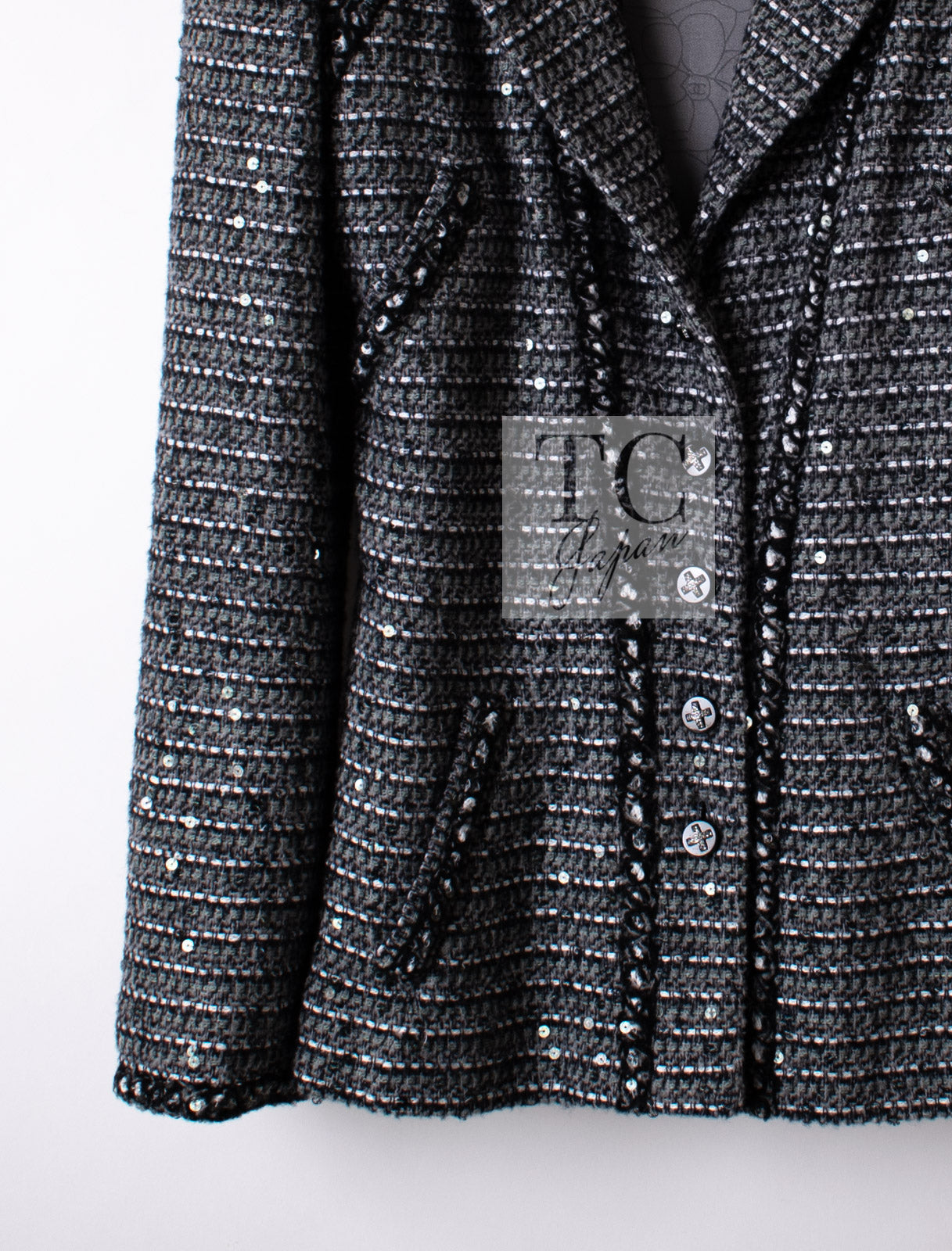 CHANEL 06A Gray Sequin Tweed Jacket 38 シャネル グレー スパンコール ツイード ジャケット 即発 - TC JAPAN