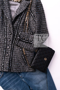 CHANEL 06A Gray Sequin Tweed Jacket 38 シャネル グレー スパンコール ツイード ジャケット 即発
