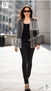 CHANEL 06A Gray Sequin Tweed Jacket 38 シャネル グレー スパンコール ツイード ジャケット 即発