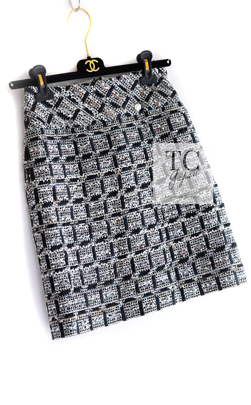 CHANEL 16S Metallic Ivory Black Tweed Skirt 40 シャネル メタリック アイボリー ブラック ツイード スカート 即発