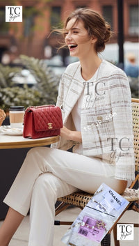 CHANEL 15C White Beige Dubai Lesage Tweed Collarless Jacket CC Gripoix Button 36 38 シャネル ホワイト ベージュ ルサージュ ツイード ドバイ ノーカラー ジャケット CCロゴ グリポア ボタン 即発