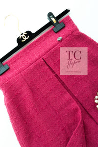 CHANEL 09A Coral Pink Boucle Wool TWeed Skirt 36 シャネル コーラル ピンク ブークレ ウール ツイード スカート 即発