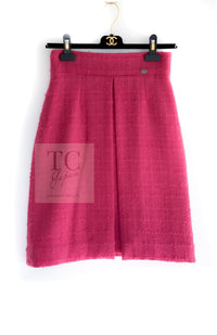 CHANEL 09A Coral Pink Boucle Wool TWeed Skirt 36 シャネル コーラル ピンク ブークレ ウール ツイード スカート 即発
