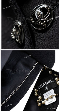 CHANEL 09C Black Wool Silk Collar Jacket Heart CC Logo Button 34 シャネル ブラック ハート ココボタン ウール シルク襟 ジャケット 即発