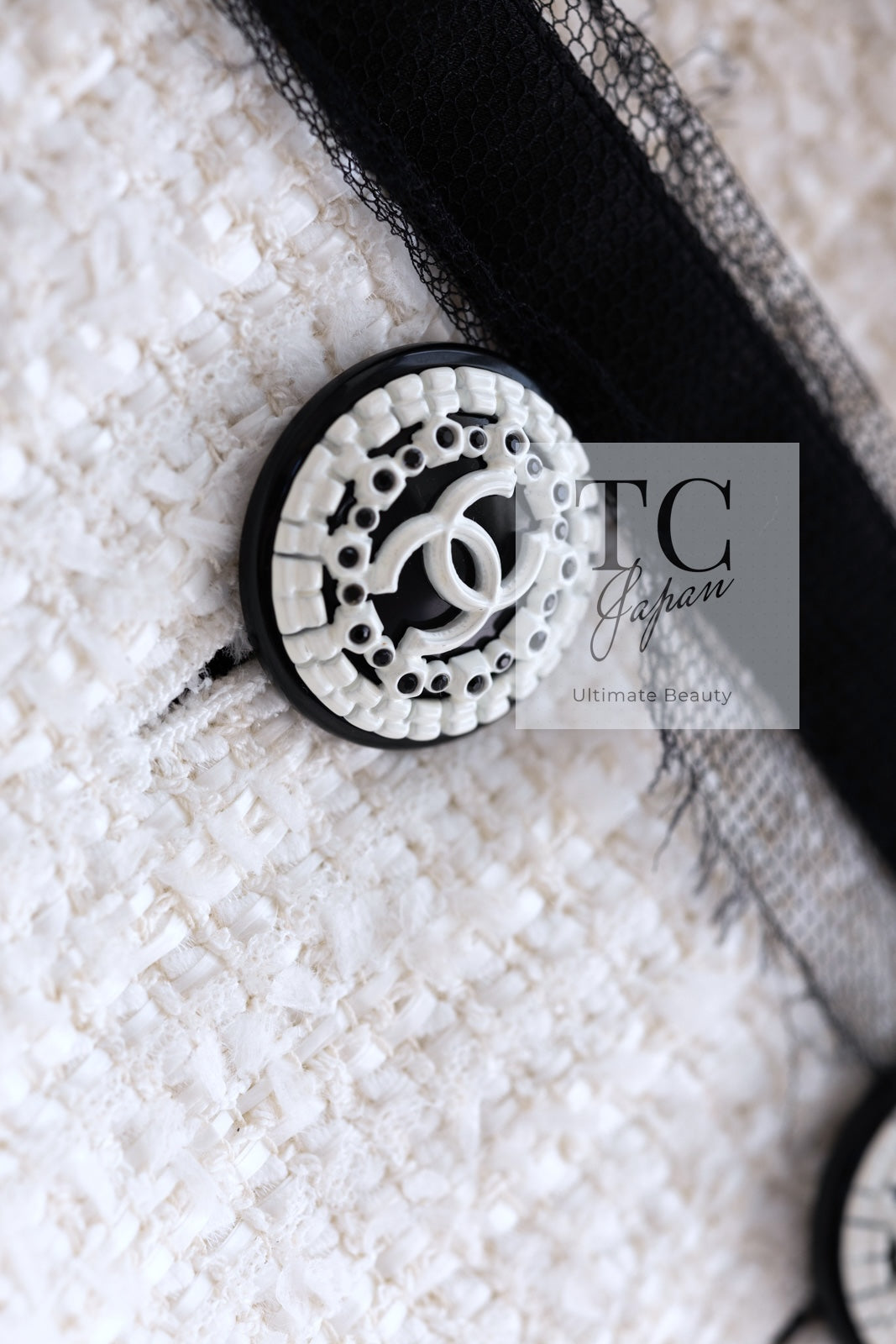 CHANEL 09S White Ivory Black Trim CC Button Jacket 40 シャネル ホワイト アイボリー ブラック トリム CC ココボタン ジャケット 即発