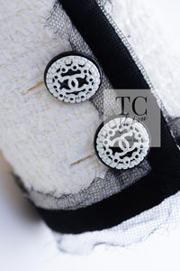CHANEL 09S White Ivory Black Trim CC Button Jacket 40 シャネル ホワイト アイボリー ブラック トリム CC ココボタン ジャケット 即発