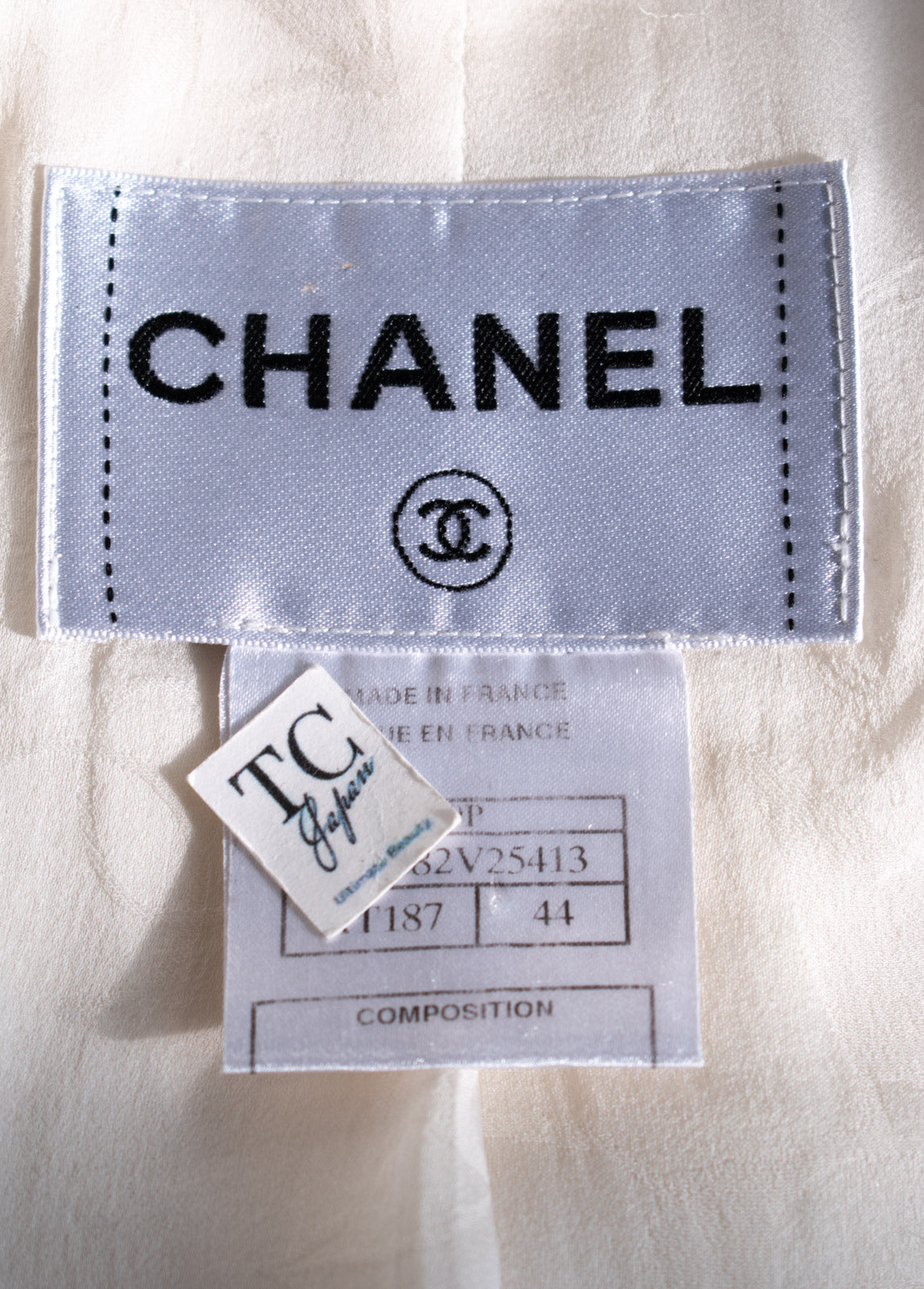 CHANEL 09S White Ivory Black Trim CC Button Jacket 40 シャネル ホワイト アイボリー ブラック トリム CC ココボタン ジャケット 即発 - TC JAPAN