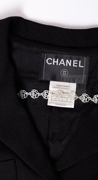 CHANEL 07C Black Wool Silk Ruffle Trim Jacket Skirt Suit 34 38 シャネル ブラック ウール シルク ラッフル トリム ジャケット スカート スーツ 即発 - TC JAPAN