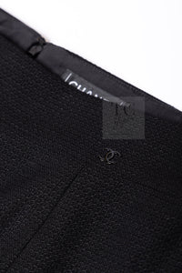 CHANEL 07C Black Wool Silk Ruffle Trim Jacket Skirt Suit 34 38 シャネル ブラック ウール シルク ラッフル トリム ジャケット スカート スーツ 即発 - TC JAPAN