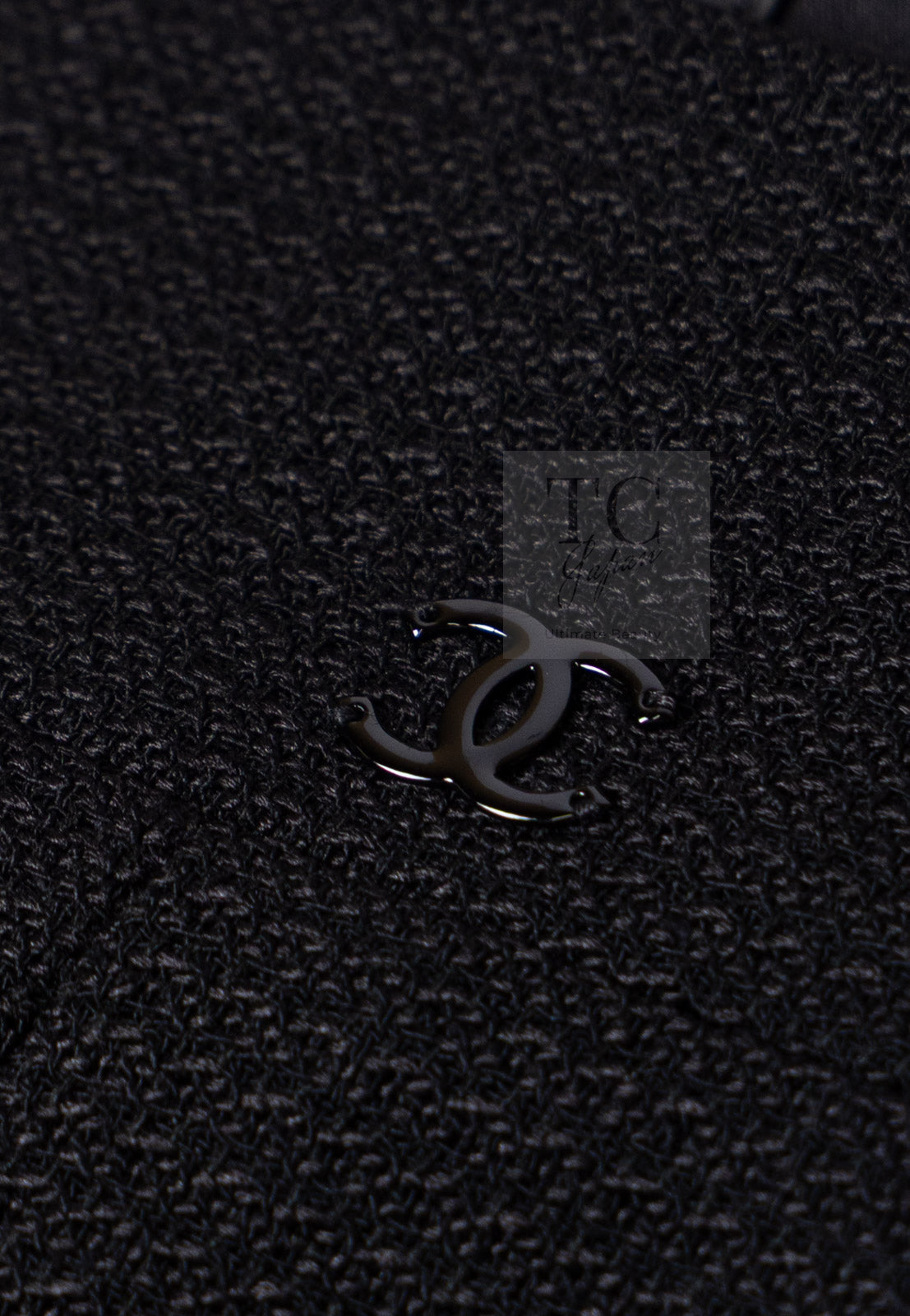 CHANEL 07C Black Wool Silk Ruffle Trim Jacket Skirt Suit 34 38 シャネル ブラック ウール シルク ラッフル トリム ジャケット スカート スーツ 即発