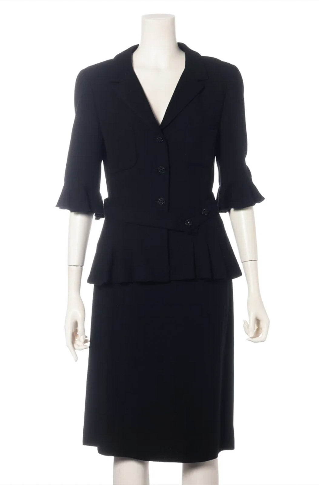 CHANEL 07C Black Wool Silk Ruffle Trim Jacket Skirt Suit 34 38 シャネル ブラック ウール シルク ラッフル トリム ジャケット スカート スーツ 即発 - TC JAPAN