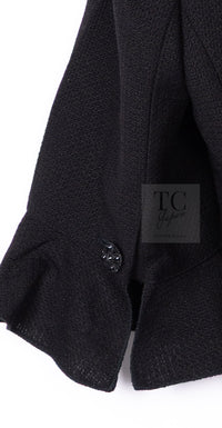 CHANEL 07C Black Wool Silk Ruffle Trim Jacket Skirt Suit 34 38 シャネル ブラック ウール シルク ラッフル トリム ジャケット スカート スーツ 即発