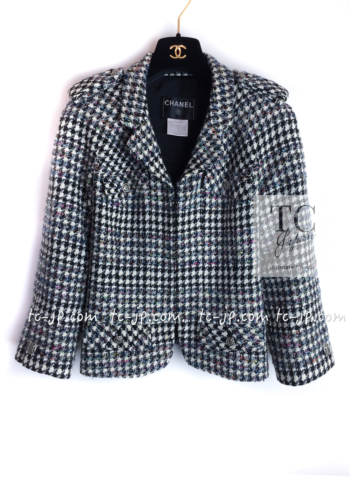 CHANEL 06C Ivory Black Multicolor Epaulets Zipper Wool Cotton Tweed Jacket 36 シャネル アイボリー ブラック マルチカラー ジッパー ウール コットン ツイード ジャケット 即発