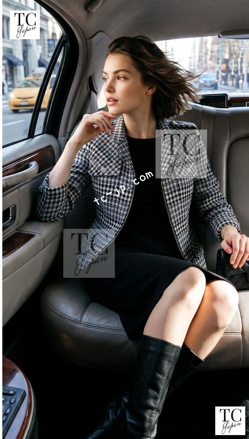 CHANEL 06C Ivory Black Multicolor Epaulets Zipper Wool Cotton Tweed Jacket 36 シャネル アイボリー ブラック マルチカラー ジッパー ウール コットン ツイード ジャケット 即発