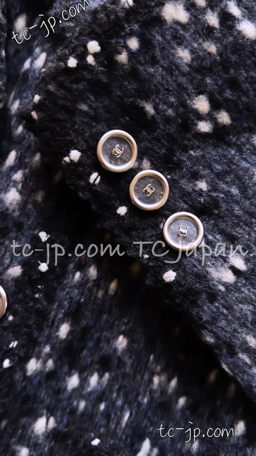 CHANEL Jacket 01A Navy Dark Gray Wool Tweed 38 40 42 | HK