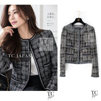 CHANEL 06PF Camellia Gray Navy Cotton Silk Gripoix Button Collarless Tweed Jacket 34 1