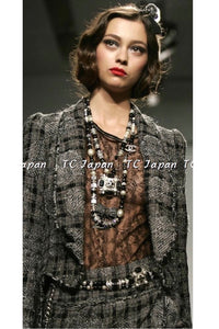 CHANEL 06PF Camellia Gray Navy Cotton Silk Gripoix Button Collarless Tweed Jacket 34 20
