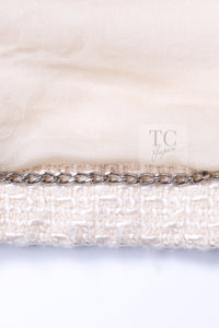 CHANEL 12PF Ivory Silver Metallic Trim Silk Wool Tweed Jacket 38 シャネル アイボリー シルバー メタリック トリム シルク ウール ツイード ジャケット 即発