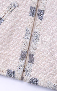 CHANEL 12PF Ivory Silver Metallic Trim Silk Wool Tweed Jacket 38 シャネル アイボリー シルバー メタリック トリム シルク ウール ツイード ジャケット 即発