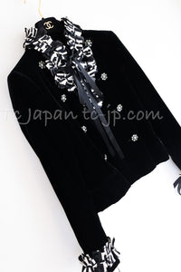 CHANEL 08PF Black Velvet Ribbon Jacket Metiers d'Art 34 シャネル ブラック ベルベット 職人技の結集 リボン細工 メティエダール ジャケット 即発