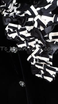 CHANEL 08PF Black Velvet Ribbon Jacket Metiers d'Art 34 シャネル ブラック ベルベット 職人技の結集 リボン細工 メティエダール ジャケット 即発