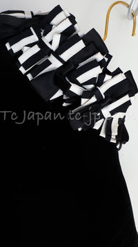CHANEL 08PF Black Velvet Ribbon Jacket Metiers d'Art 34 シャネル ブラック ベルベット 職人技の結集 リボン細工 メティエダール ジャケット 即発