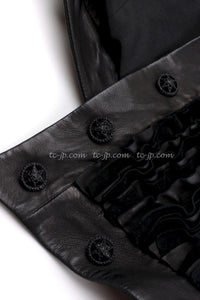 CHANEL 08S Black Cropped Leather Jacket 34 36 シャネル ブラック クロップド レザー ジャケット 即発