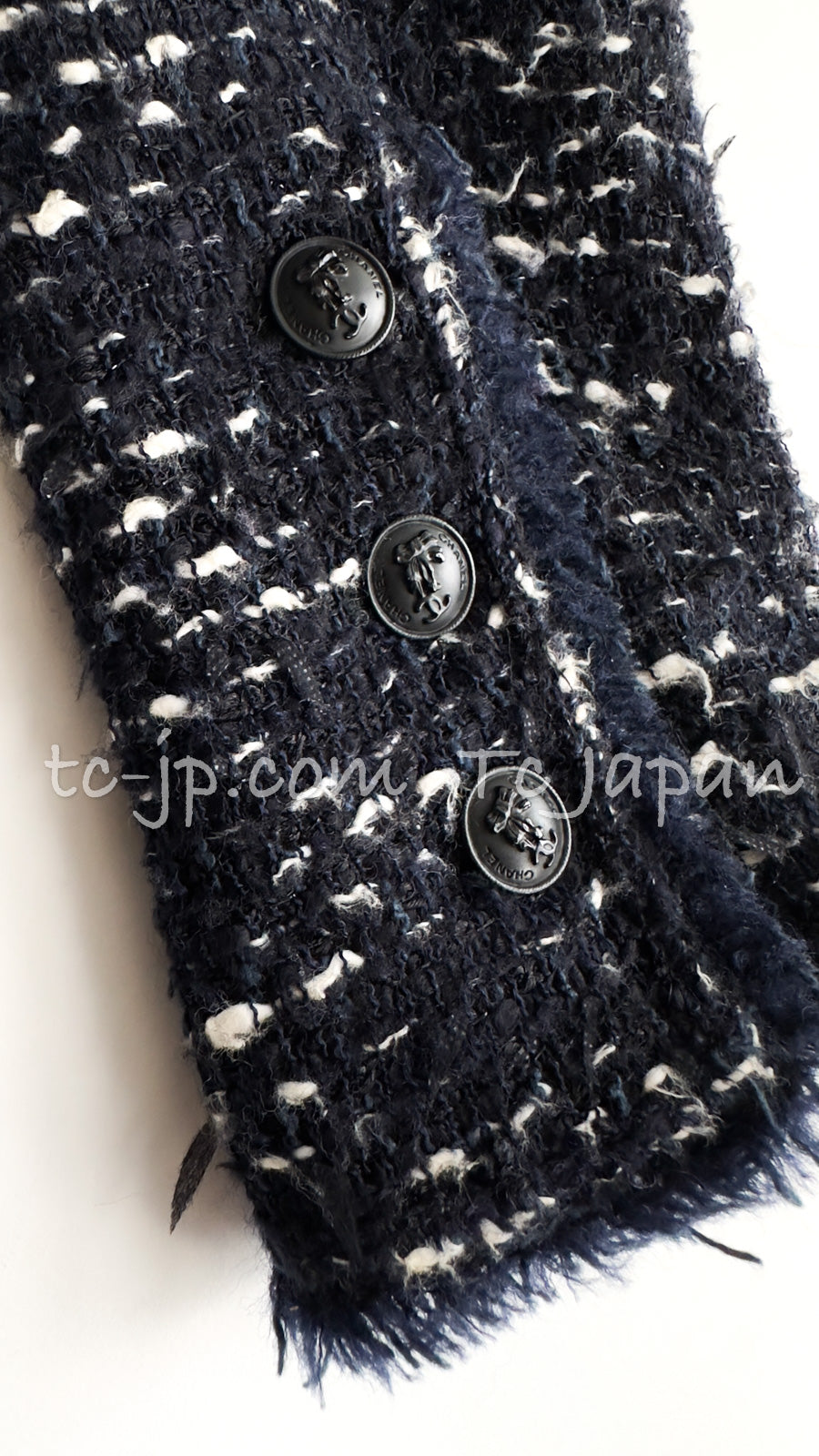 シャネル ジャケット CHANEL 04A ネイビー ブラック ツイード 40 – TC