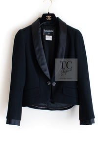 CHANEL 06PF Black Wool Silk Collar Gripoix Button Jacket 46 シャネル ブラック ウール シルク襟 グリポア 宝石ボタン ジャケット 即発