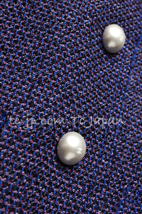 CHANEL 13S Indigo Navy Purple Pink Pearl Big CC Button Tweed Jacket Coat 38 シャネル インディゴ ネイビー パープル ピンク パール ビッグ CC ボタン ノーカラー ツイード ジャケット コート