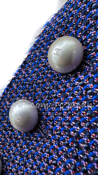 CHANEL 13S Indigo Navy Purple Pink Pearl Big CC Button Tweed Jacket Coat 38 シャネル インディゴ ネイビー パープル ピンク パール ビッグ CC ボタン ノーカラー ツイード ジャケット コート